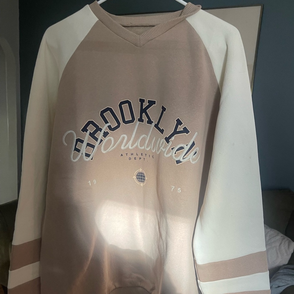 Brooklyn crew neck